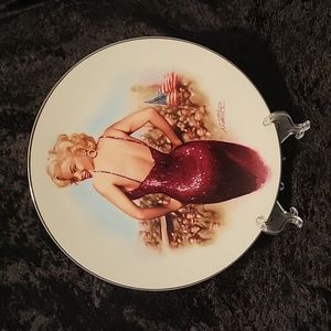 Marilyn Monroe "For Our Boys in Korea, 1954" Plate